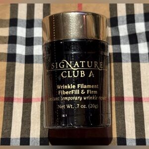 New Signature Club A Wrinkle Filament Fiber Fill and Firm - Sealed - Rare -